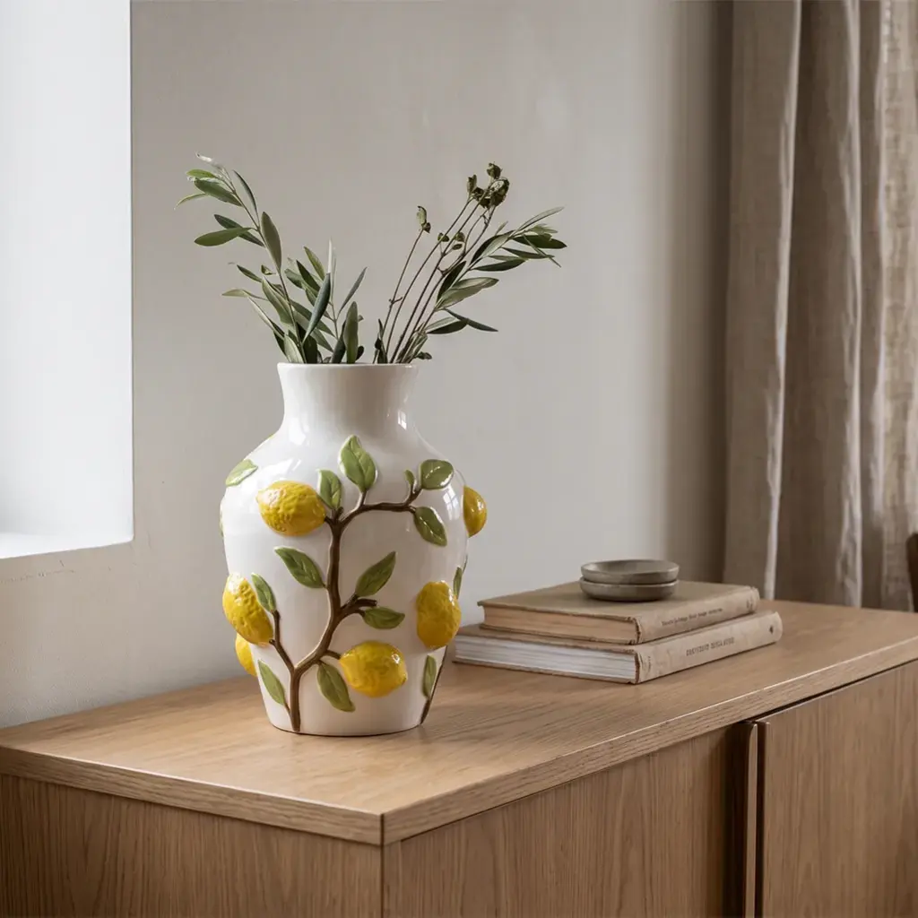 Lemon Vase 22.8 X 22.8 X 32 cm